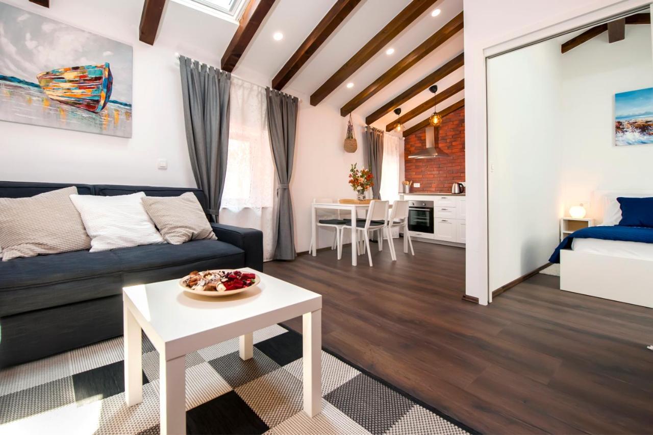Appartement The Attic Rovinj Extérieur photo