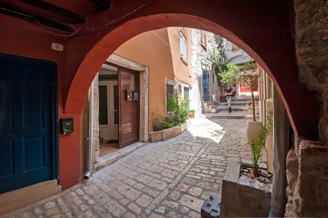 Appartement The Attic Rovinj Extérieur photo
